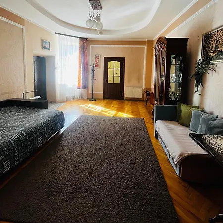 Iren Horodoska 111 Apartment *